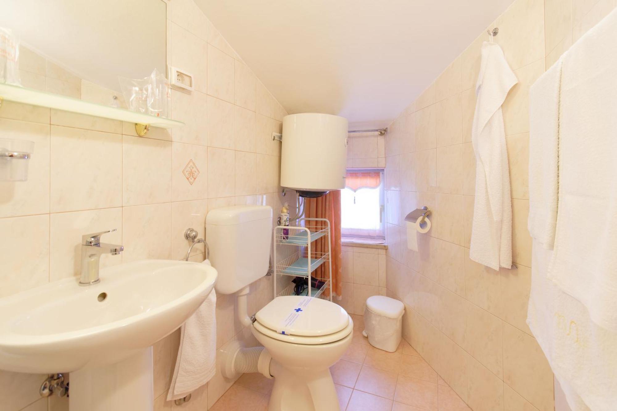 Holiday Home Nevena By Rent Istria Бує Номер фото